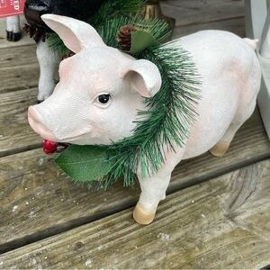 14” New!Red Shed Hand-Painted Resin Country Christmas Pig
